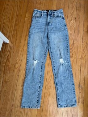 Kendall + Kylie The high rise skater jeans